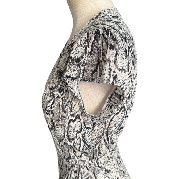 Reformation Carina Wrap Midi Dress in Rattlesnake Print - Picture 6 of 10